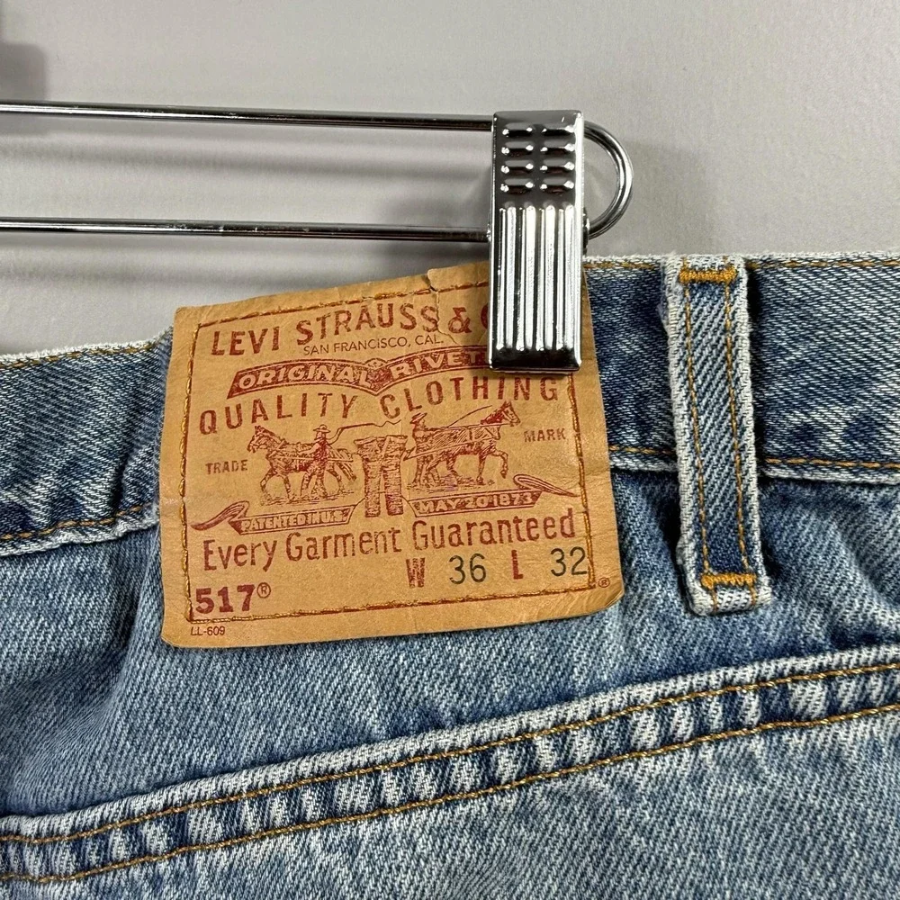 Vintage Levis 517 Denim Boot Cut Jeans Mens 36x32 Light Wash Blue Made In USA
